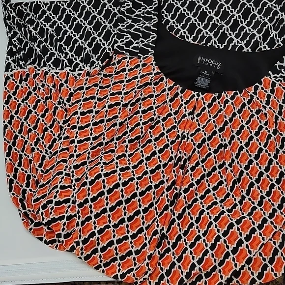 Beautiful Spring Dress SIZE 6 - Picture 5 of 6